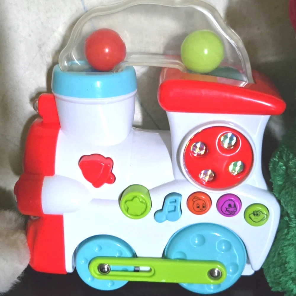 CHILD'S TOY TRAIN